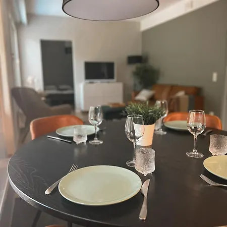 Lovely 1-bedroom With Patio And Sauna *