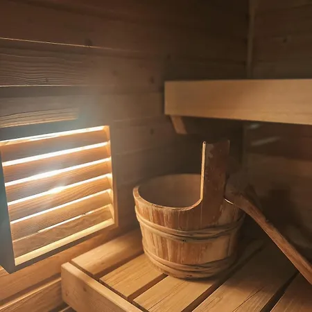 Lovely 1-bedroom With Patio And Sauna * Tampere