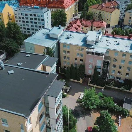 Lovely 1-bedroom With Patio And Sauna Appartement *